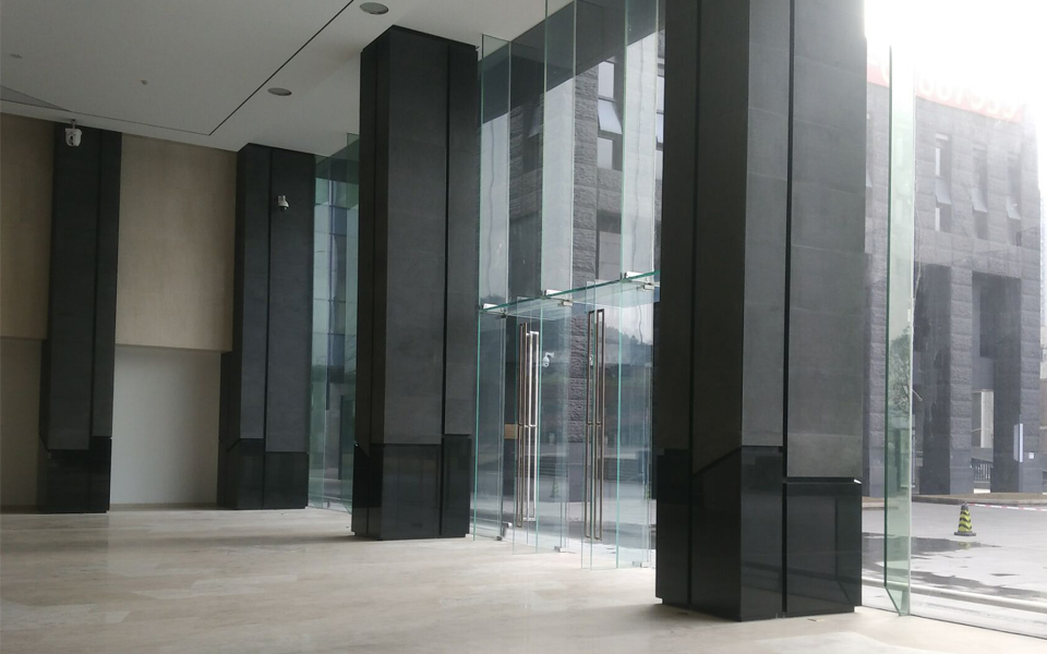 重慶朗天通訊國(guó)家電力專(zhuān)用網(wǎng)通信研發(fā)制造基地大堂裝修工程