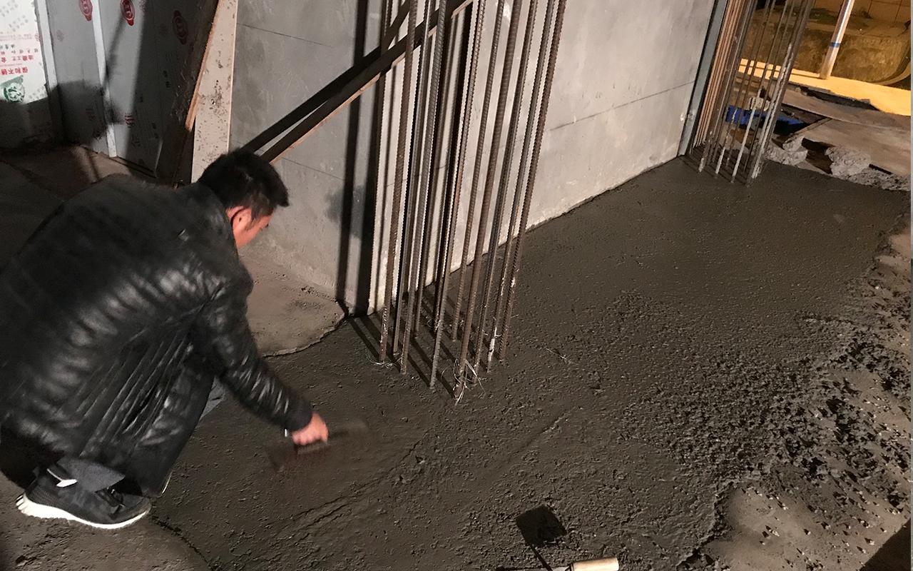 重慶食品廠房裝修現(xiàn)澆夾層基礎加固施工
