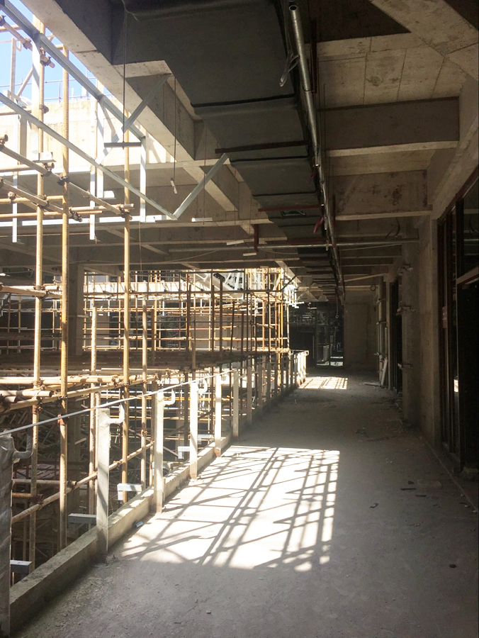 重慶忠縣國際汽摩機電城裝修現(xiàn)場實景圖